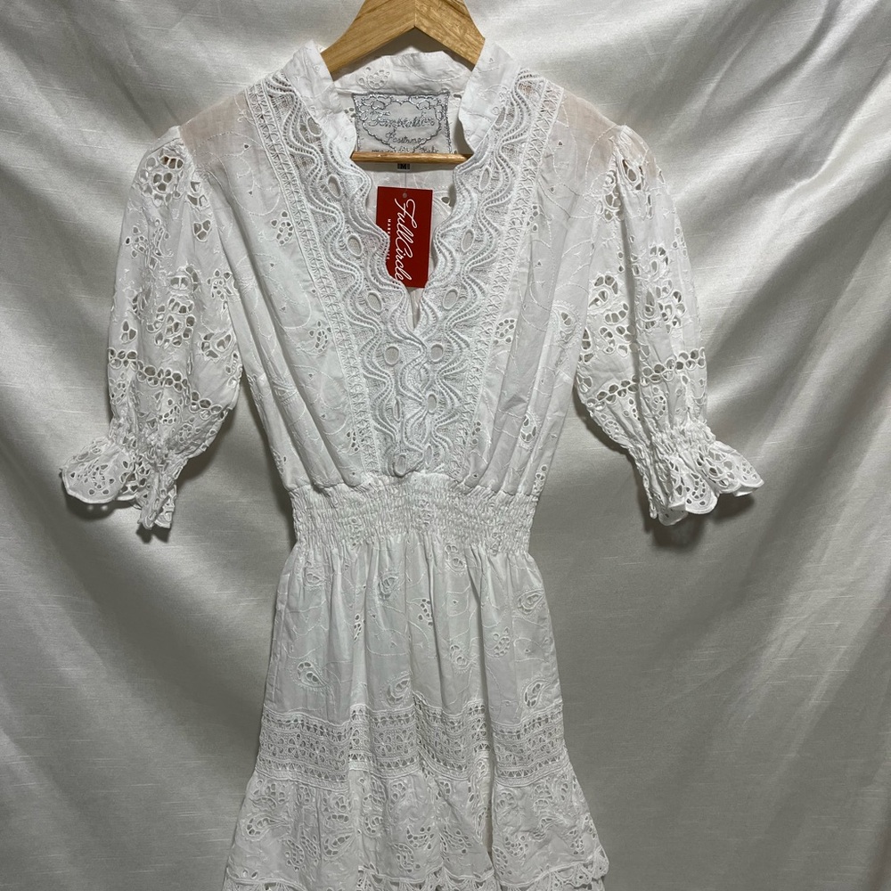 Temptations White Lace Long Sleeve Dress